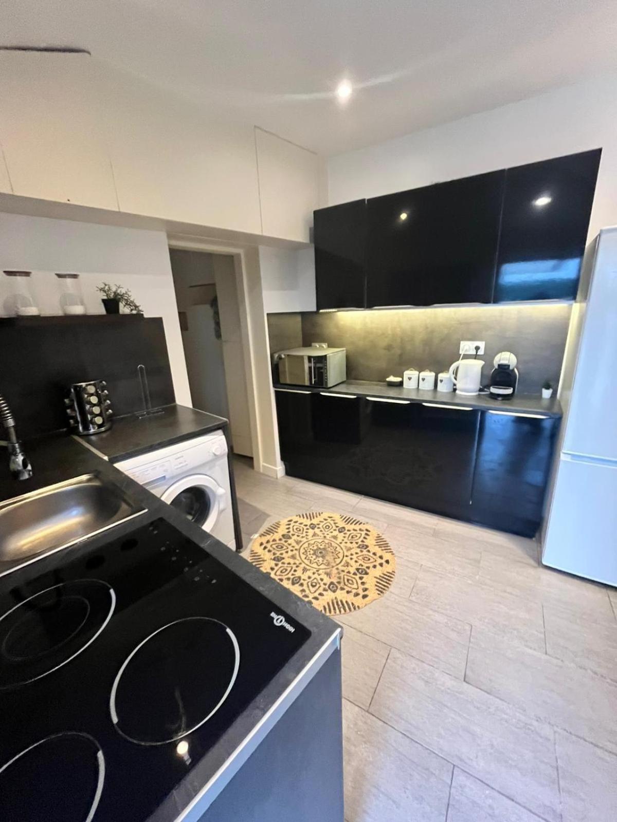 Le Saint-Brice De Paris Apartment ภายนอก รูปภาพ